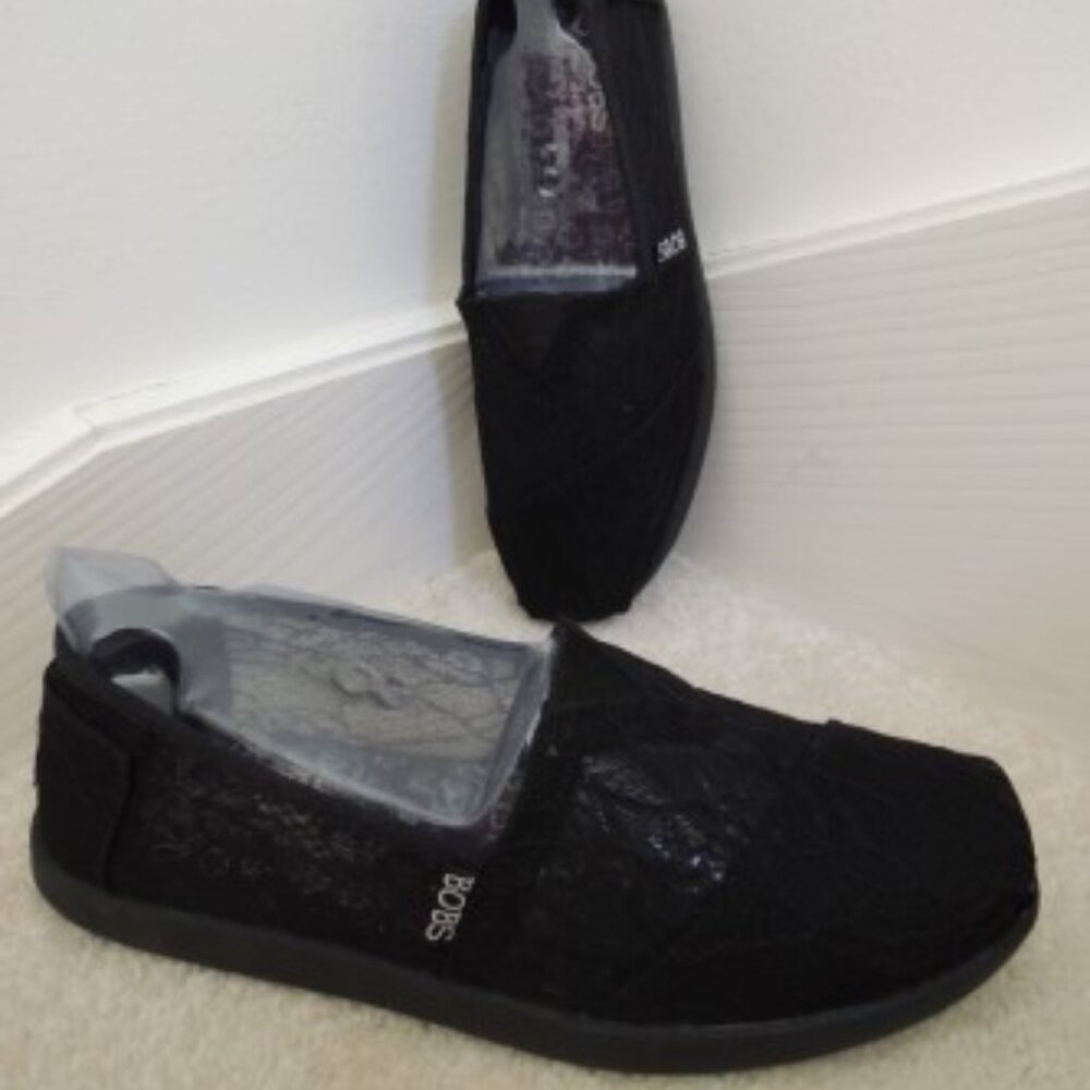Ladies Shoes Size 8 M Skechers BOBS Black Lace NEW